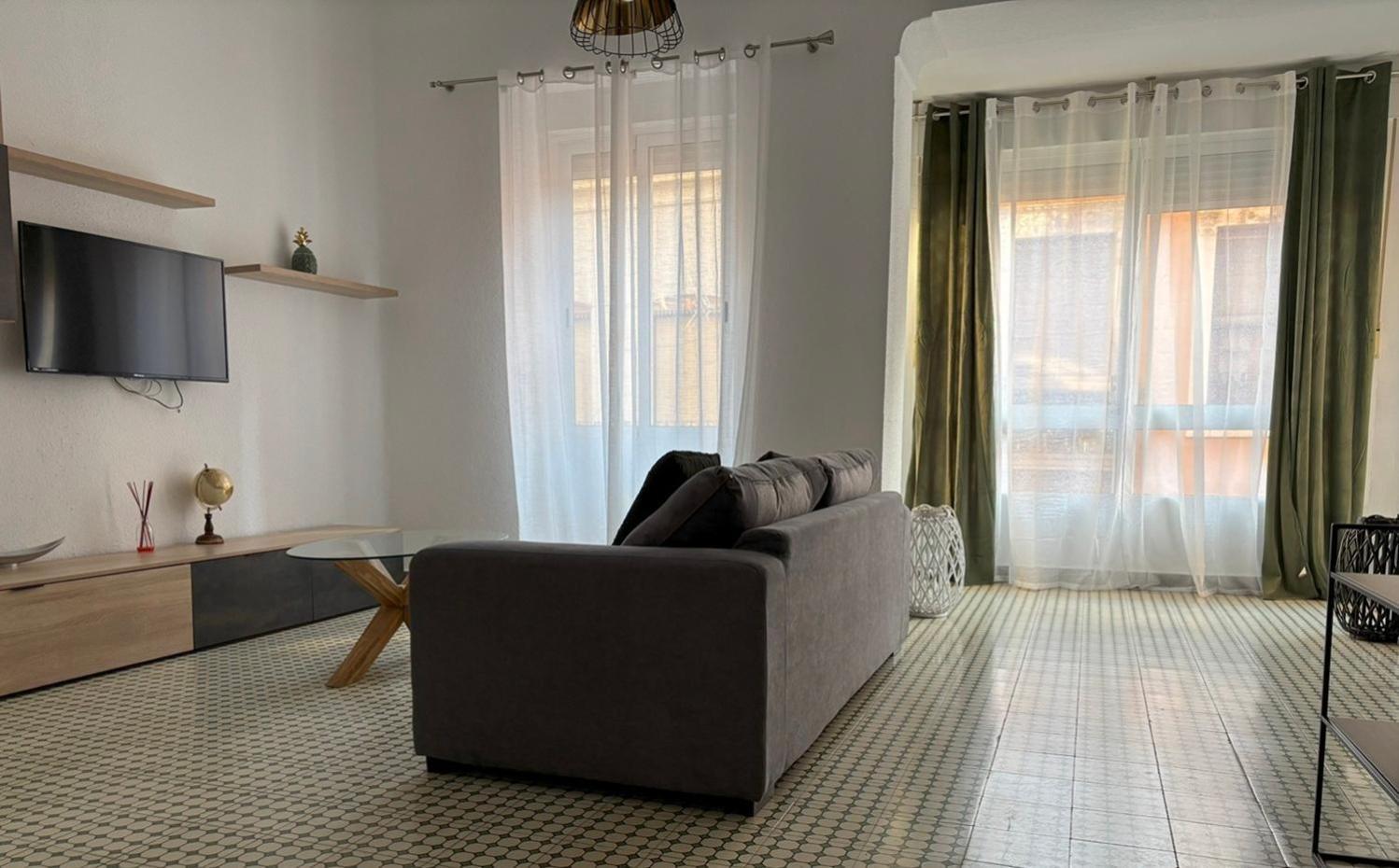Beautiful Appartment In The Heart Of Alicante Extérieur photo