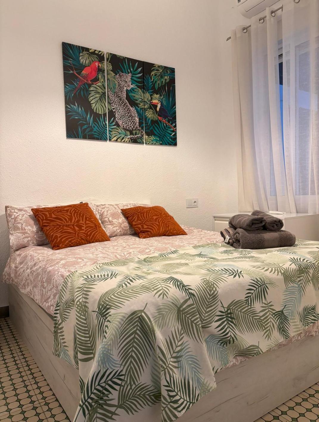 Beautiful Appartment In The Heart Of Alicante Extérieur photo
